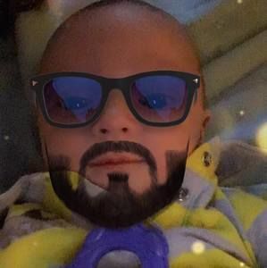 Meet your Posher, Ethan